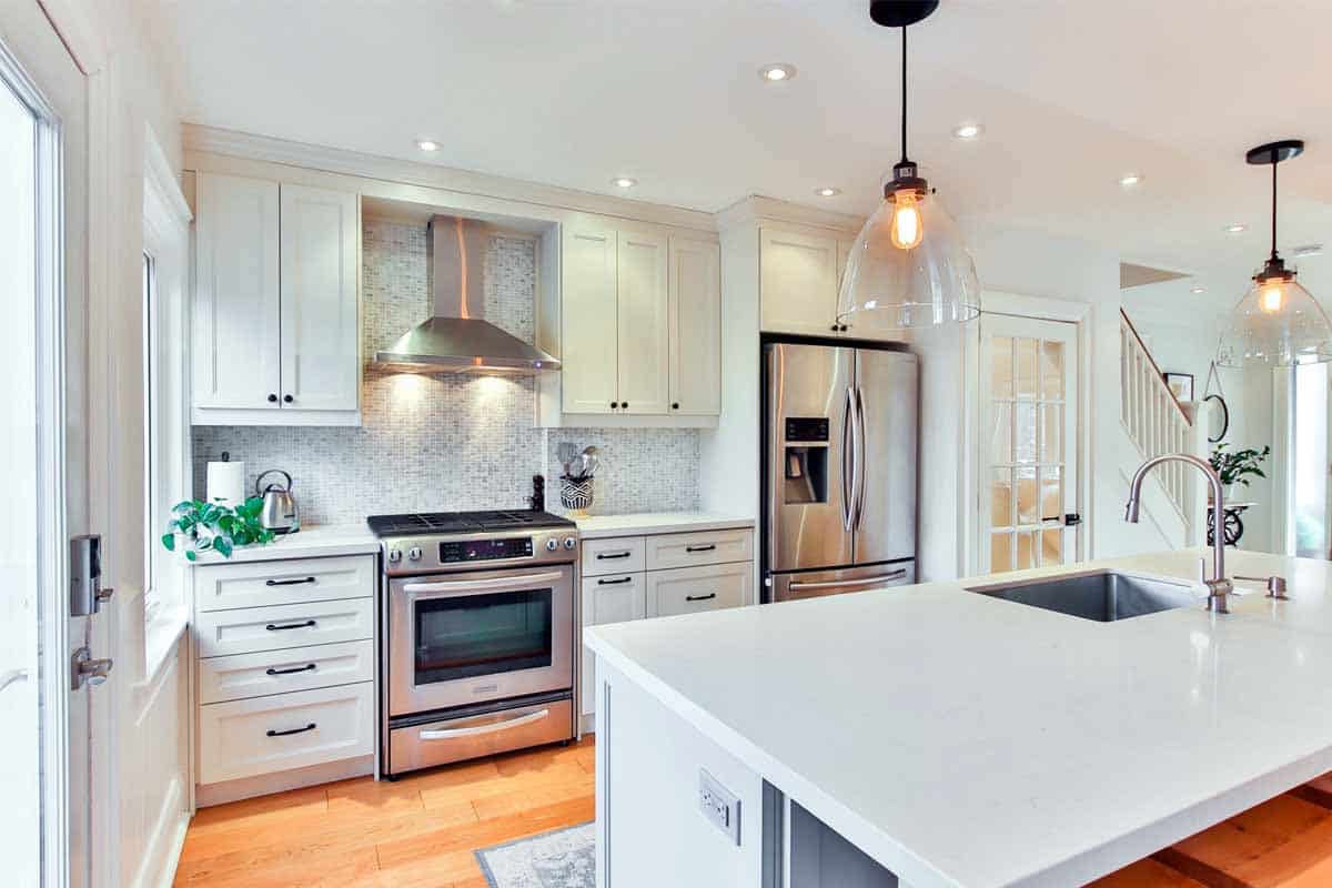 Kitchen Lighting: How to Program Your Circadian Lighting for the 4:00 PM Winter Sunset