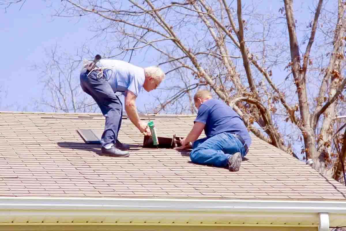 Best Local Roof Repair Experts in Redmond, WA | Free Estimates