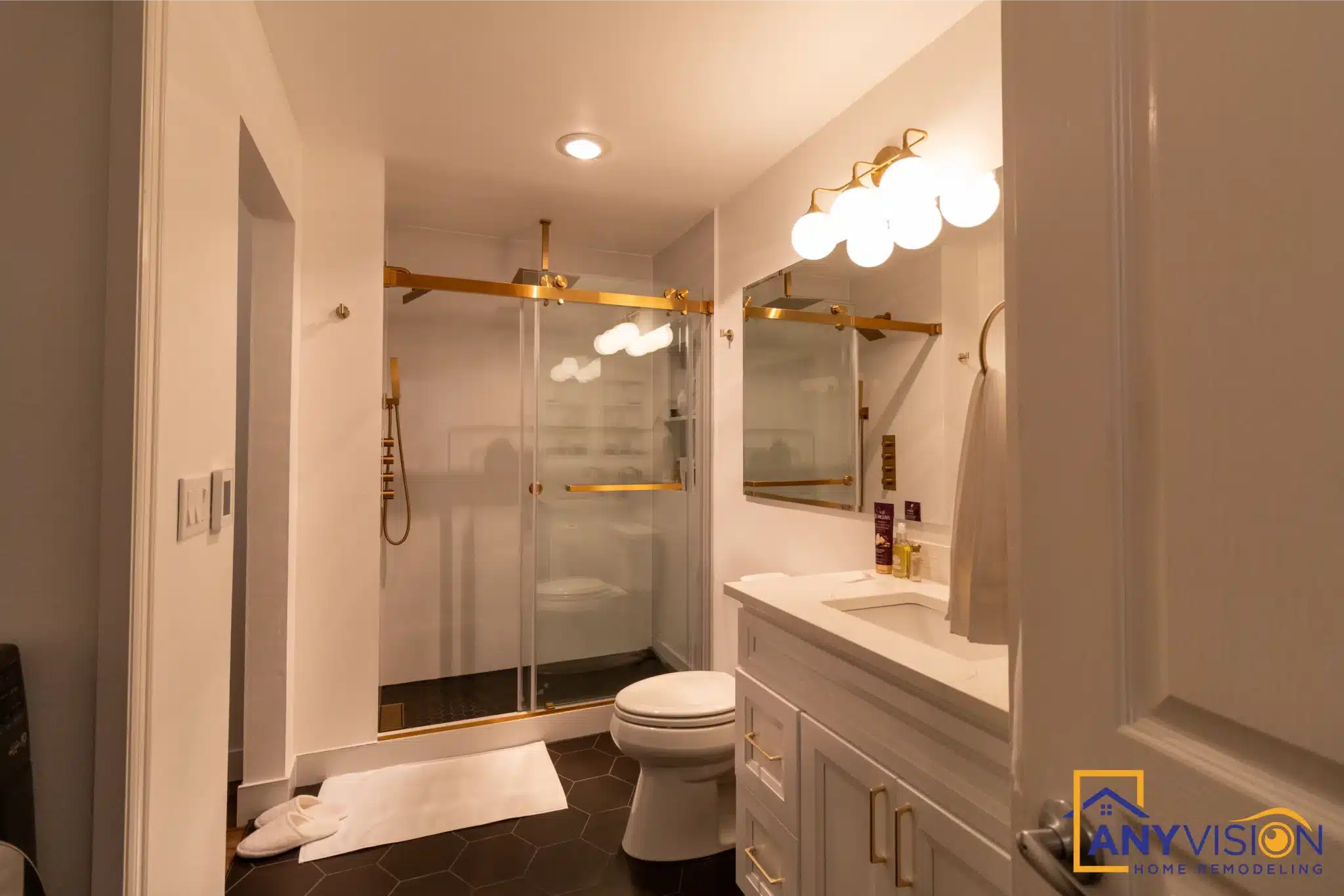 Compact bathroom seen from the doorway