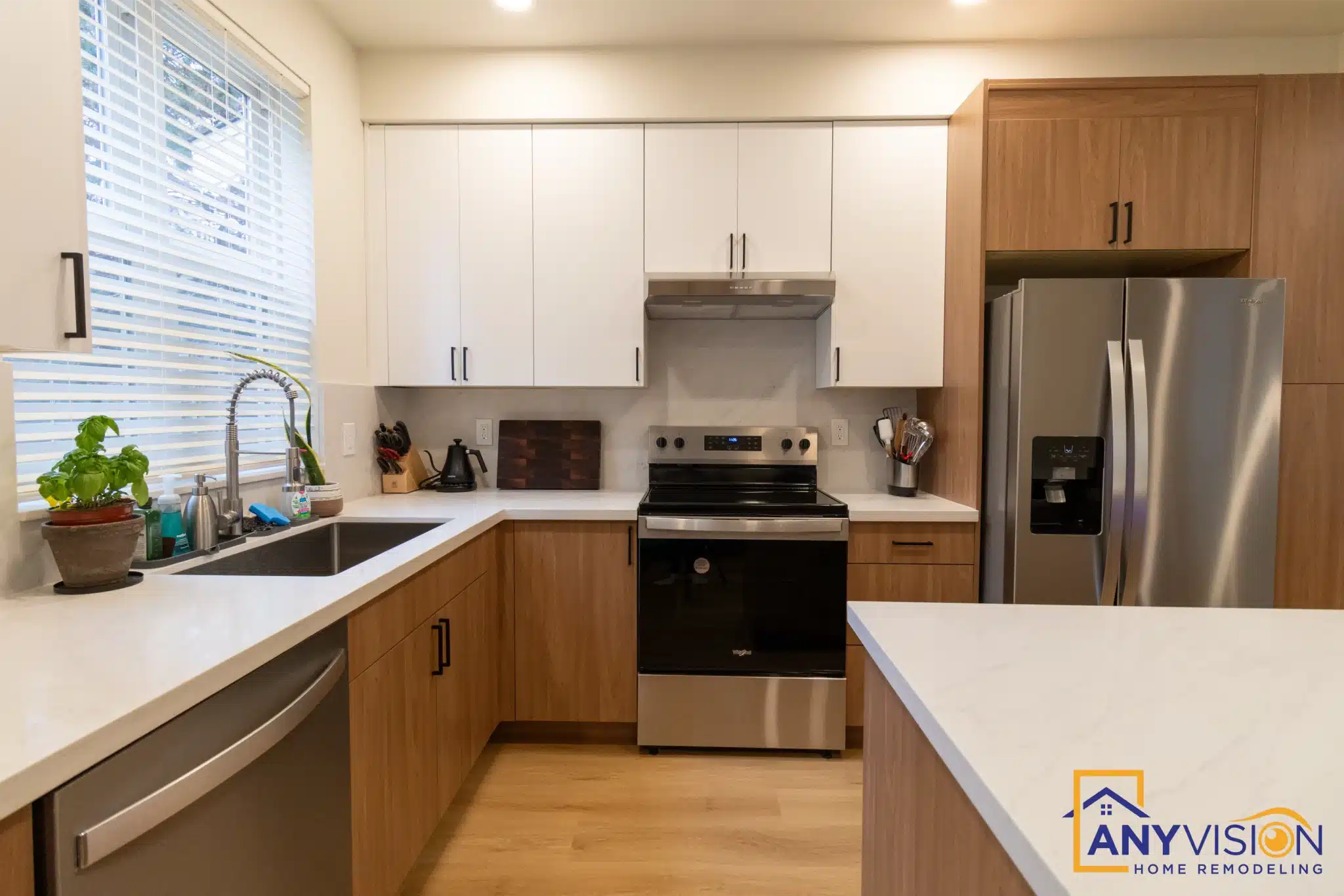 Townhome Kitchen in Rivertrail, Redmond by Anyvision Home Remodeling