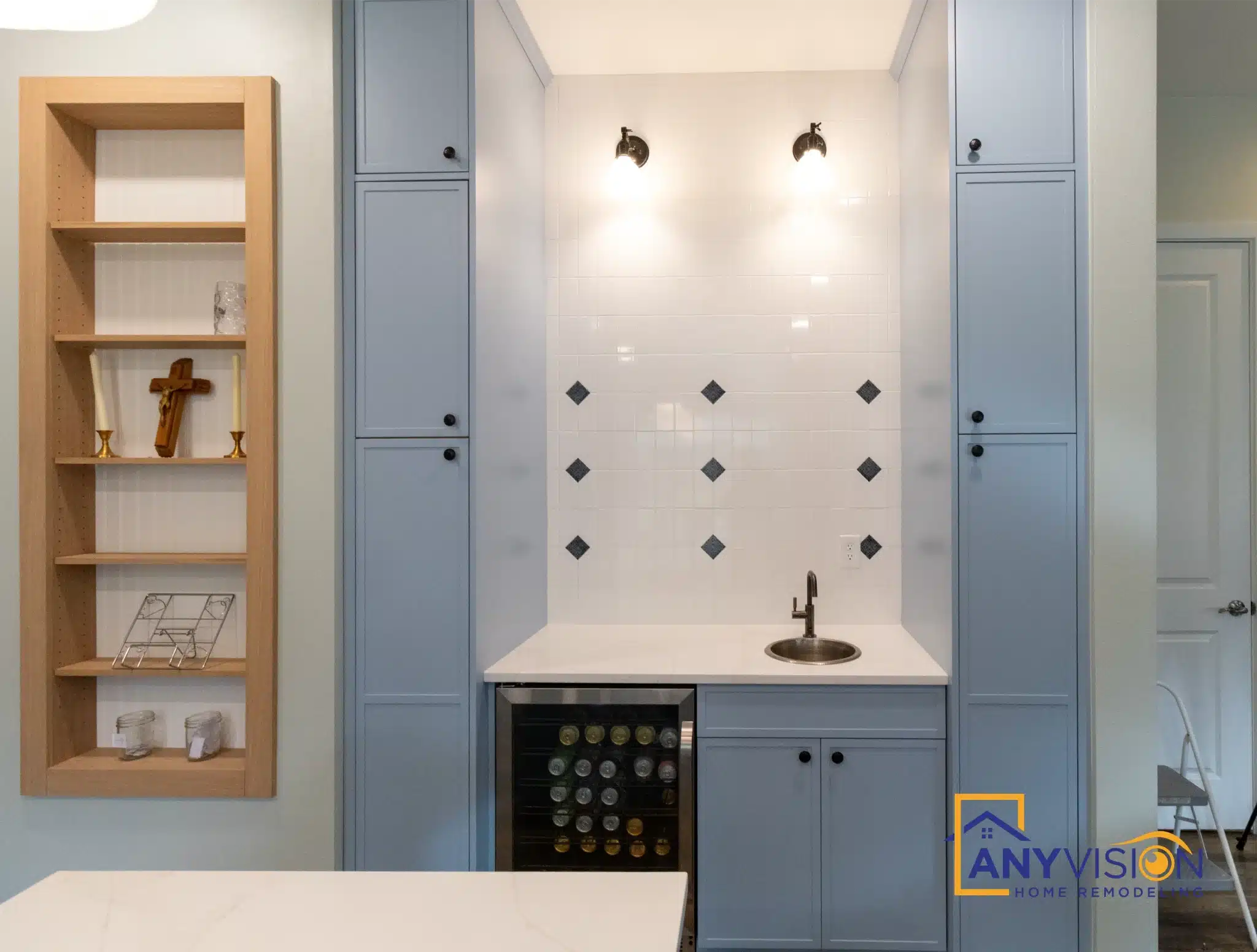 Built-in beverage station with open shelving, peg rail and undercounter wine storage